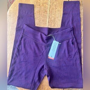 Smartwool Woman’s Leggings in Deep Purple